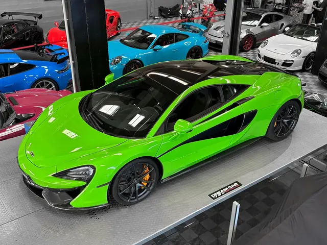 McLaren 570S