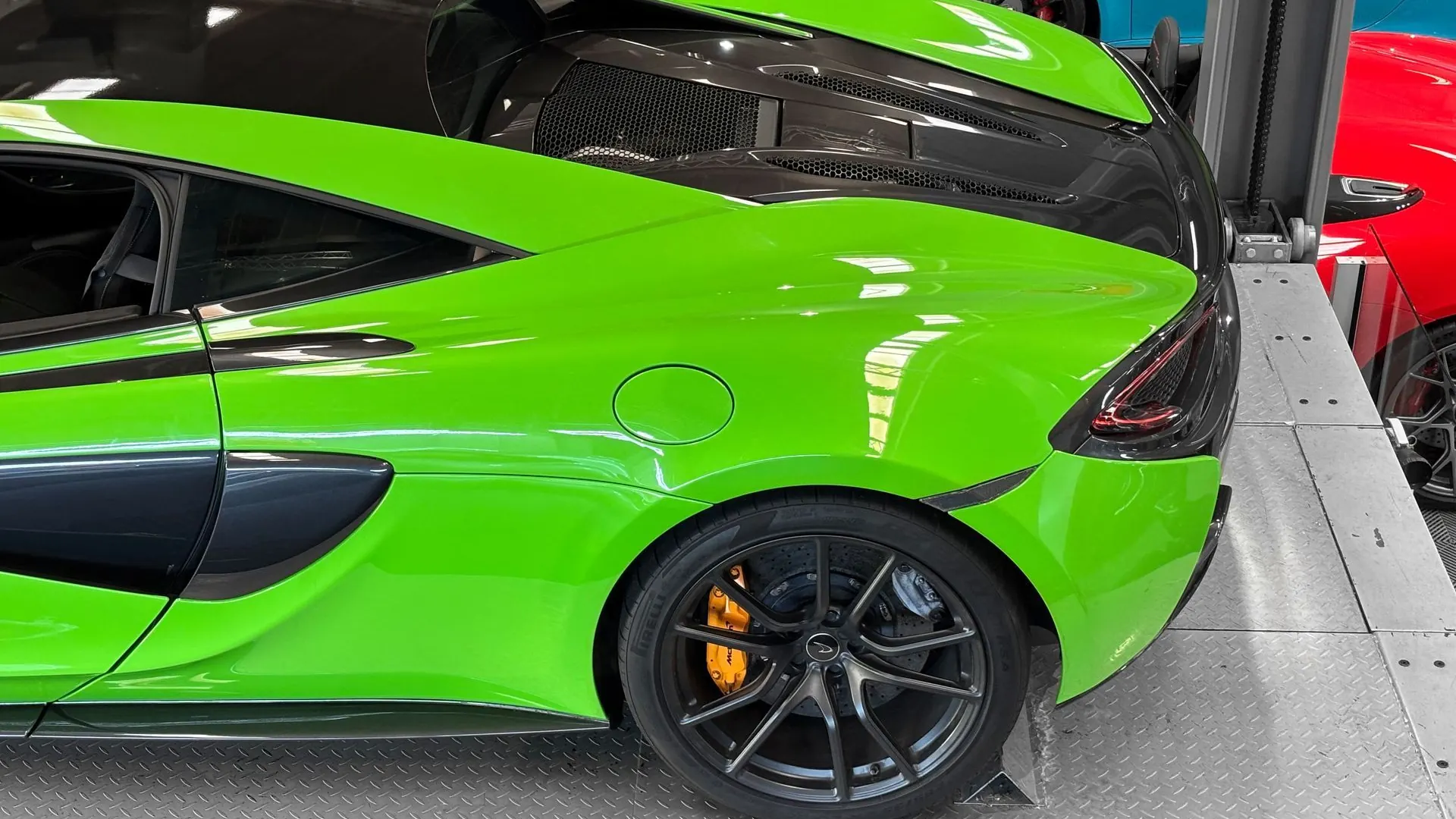 McLaren 570S — photo 4
