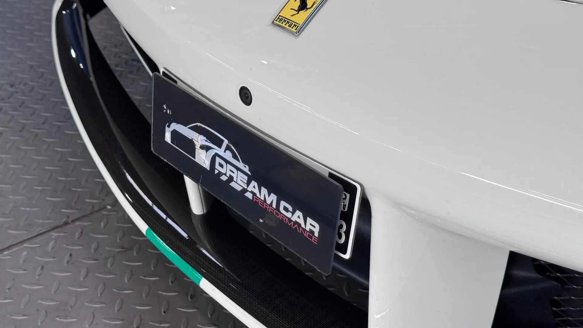 Ferrari 488 — photo 15