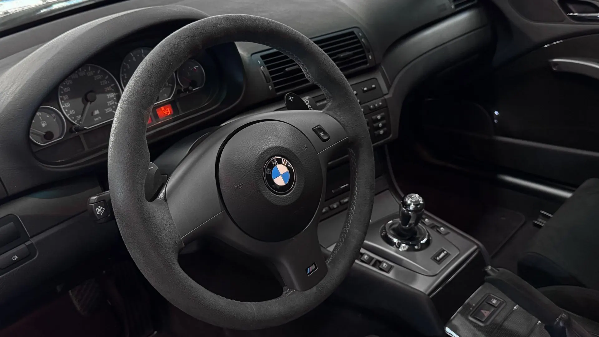 BMW M3 — photo 12