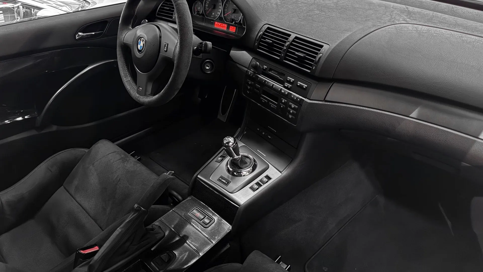 BMW M3 — photo 14