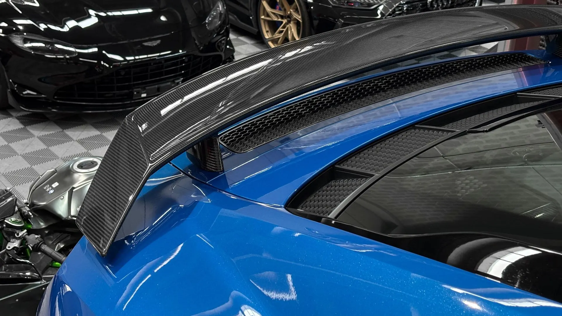 Audi R8 — photo 15