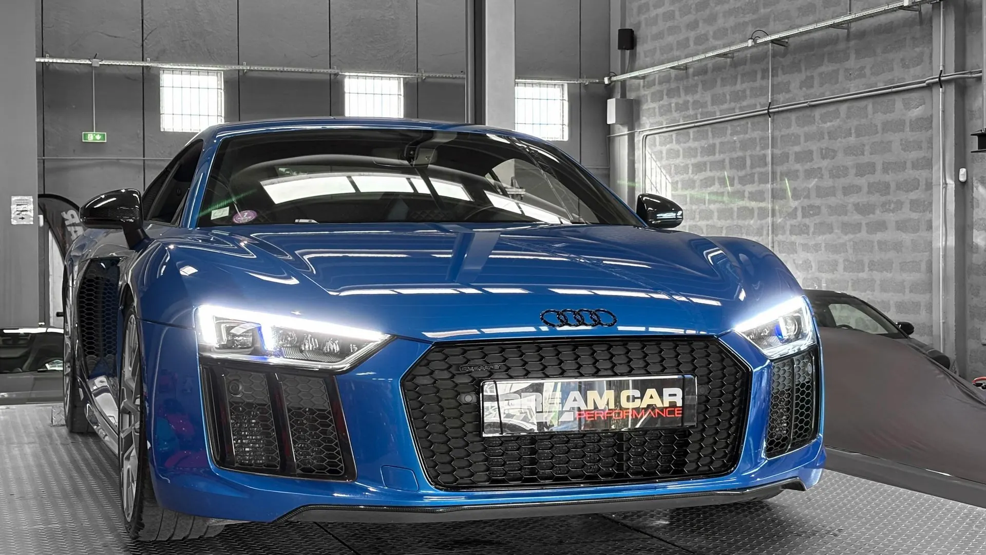 Audi R8 — photo 5