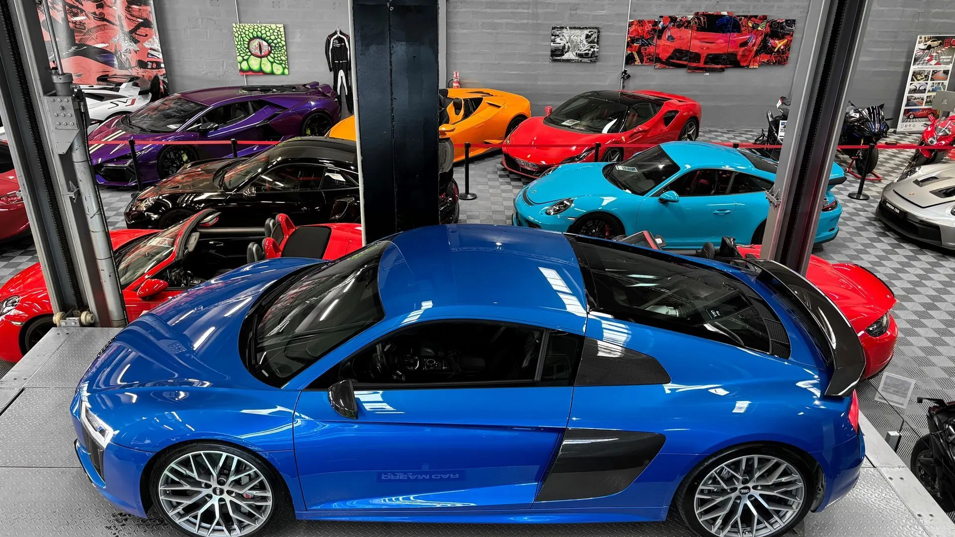 Audi R8 — photo 3