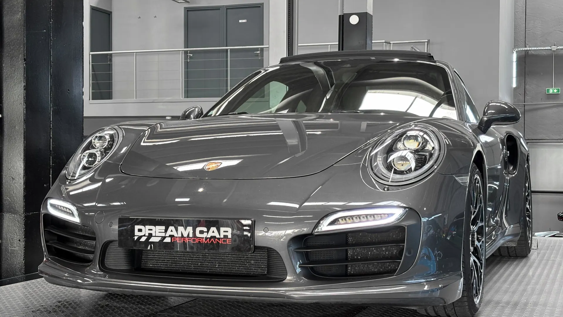 Porsche 991 — photo 9