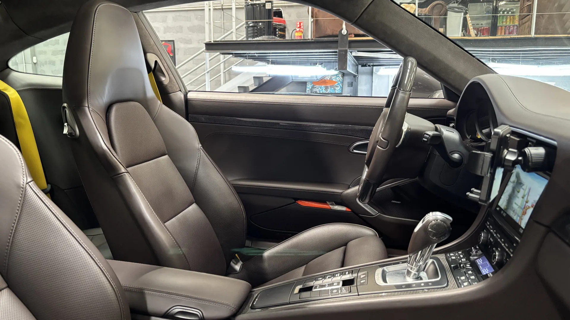 Porsche 991 — photo 42