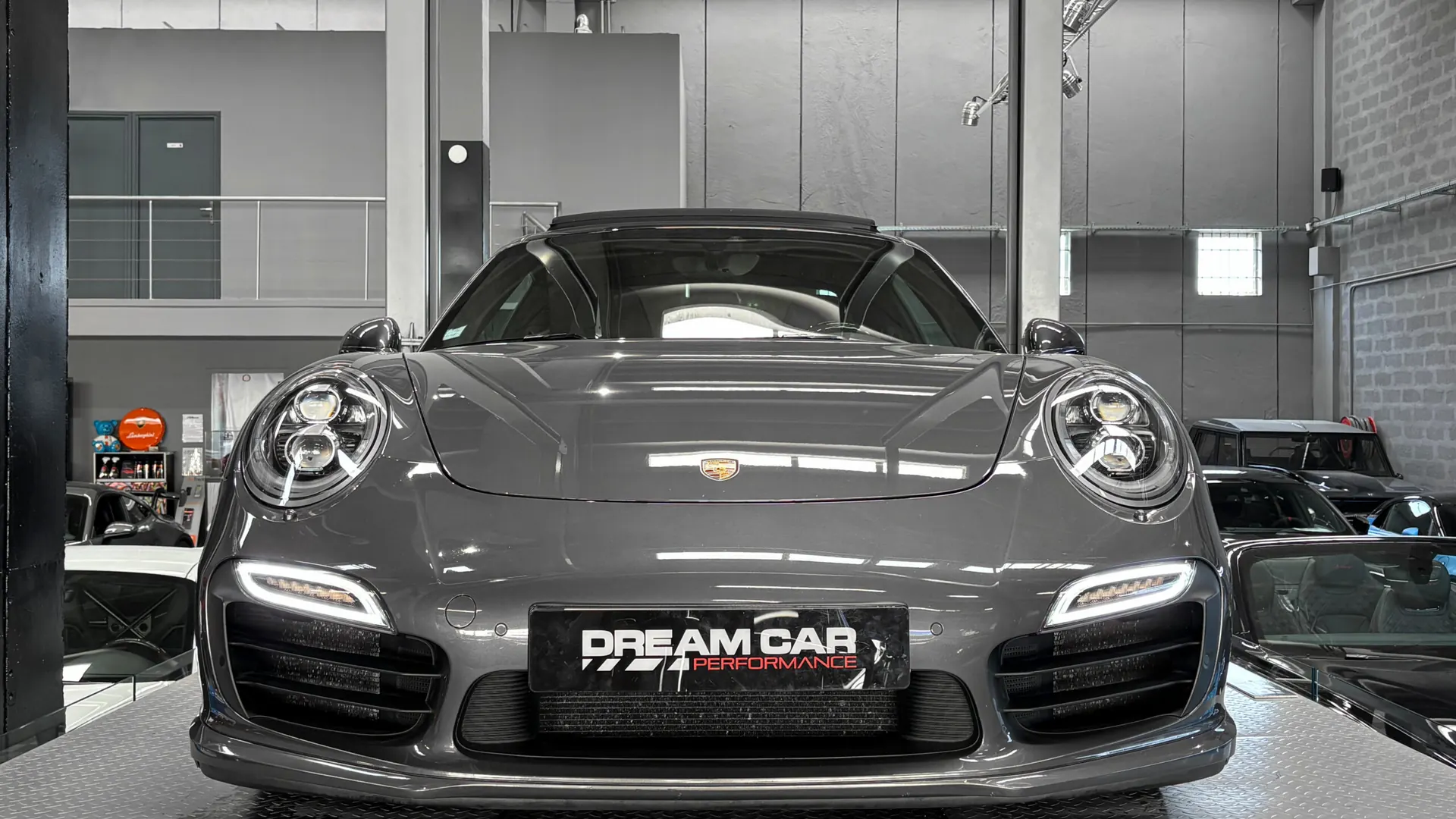 Porsche 991 — photo 8