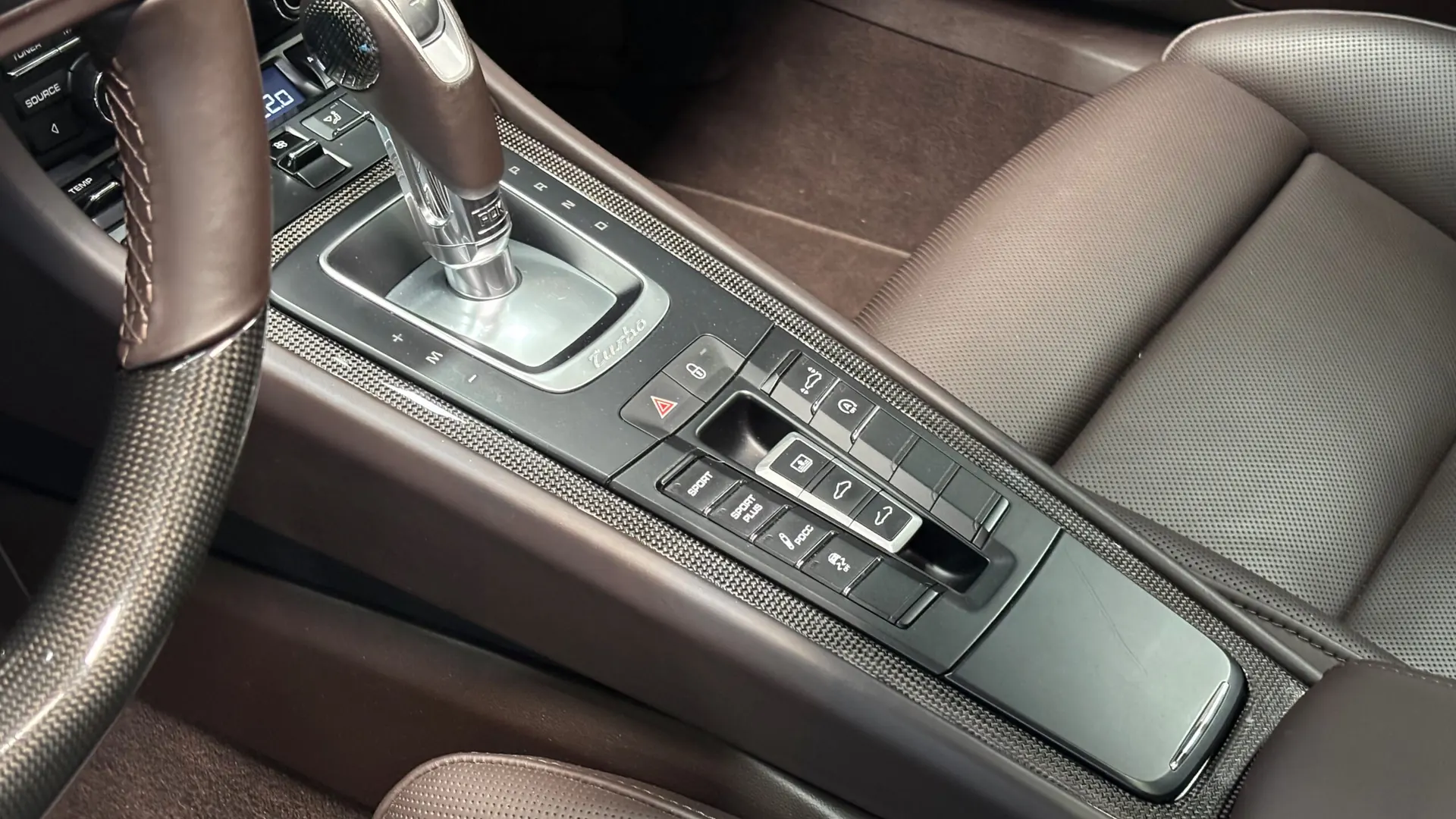 Porsche 991 — photo 24