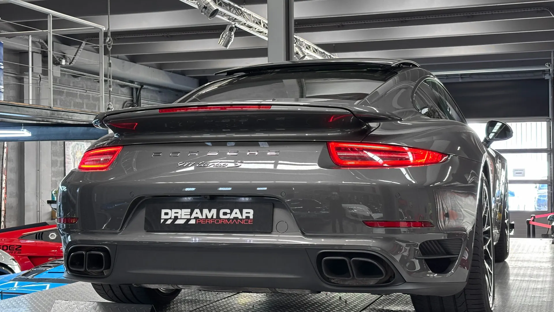 Porsche 991 — photo 12