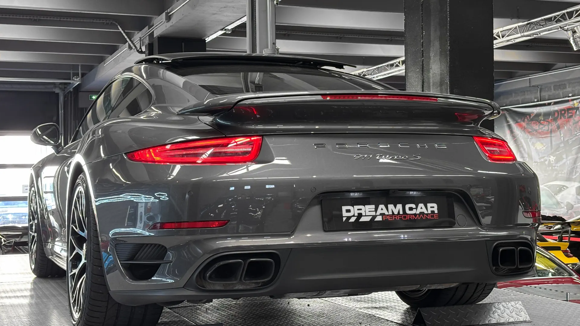 Porsche 991 — photo 14