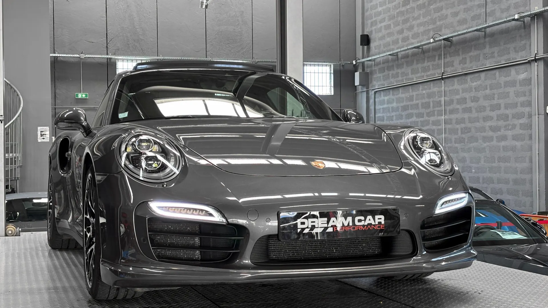 Porsche 991 — photo 7