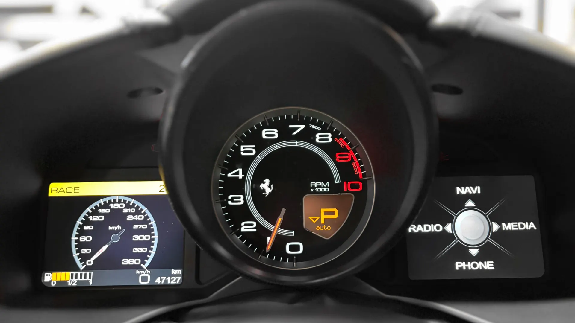 Ferrari F12 — photo 43