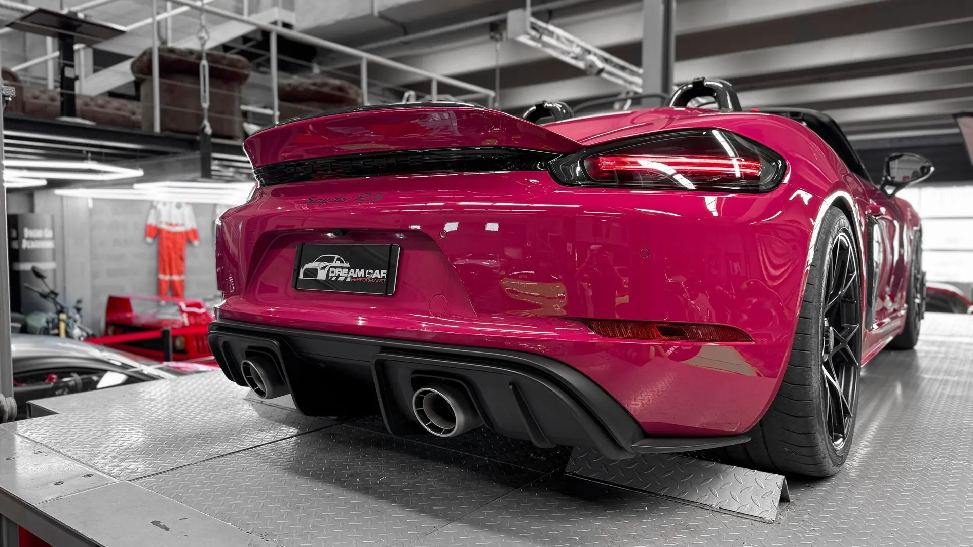 Porsche 718 — photo 8