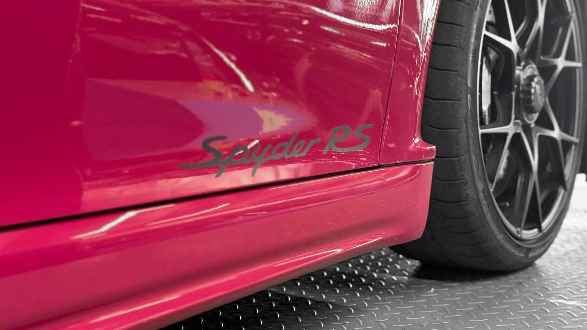 Porsche 718 — photo 22