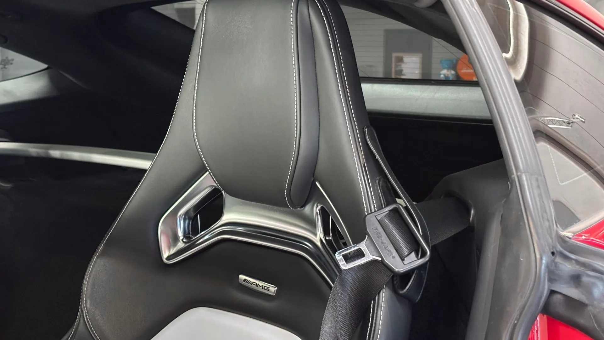 Mercedes-Benz AMG GT — photo 15