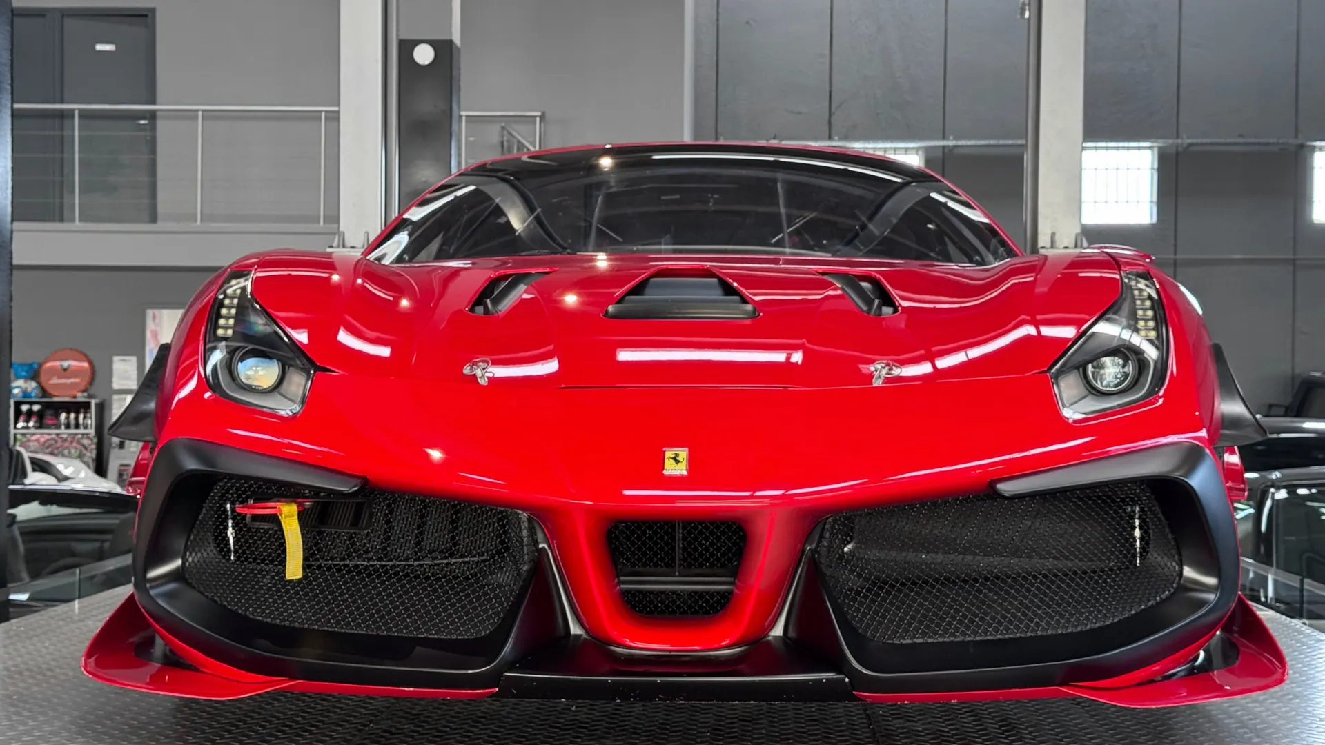 Ferrari 488 — photo 28