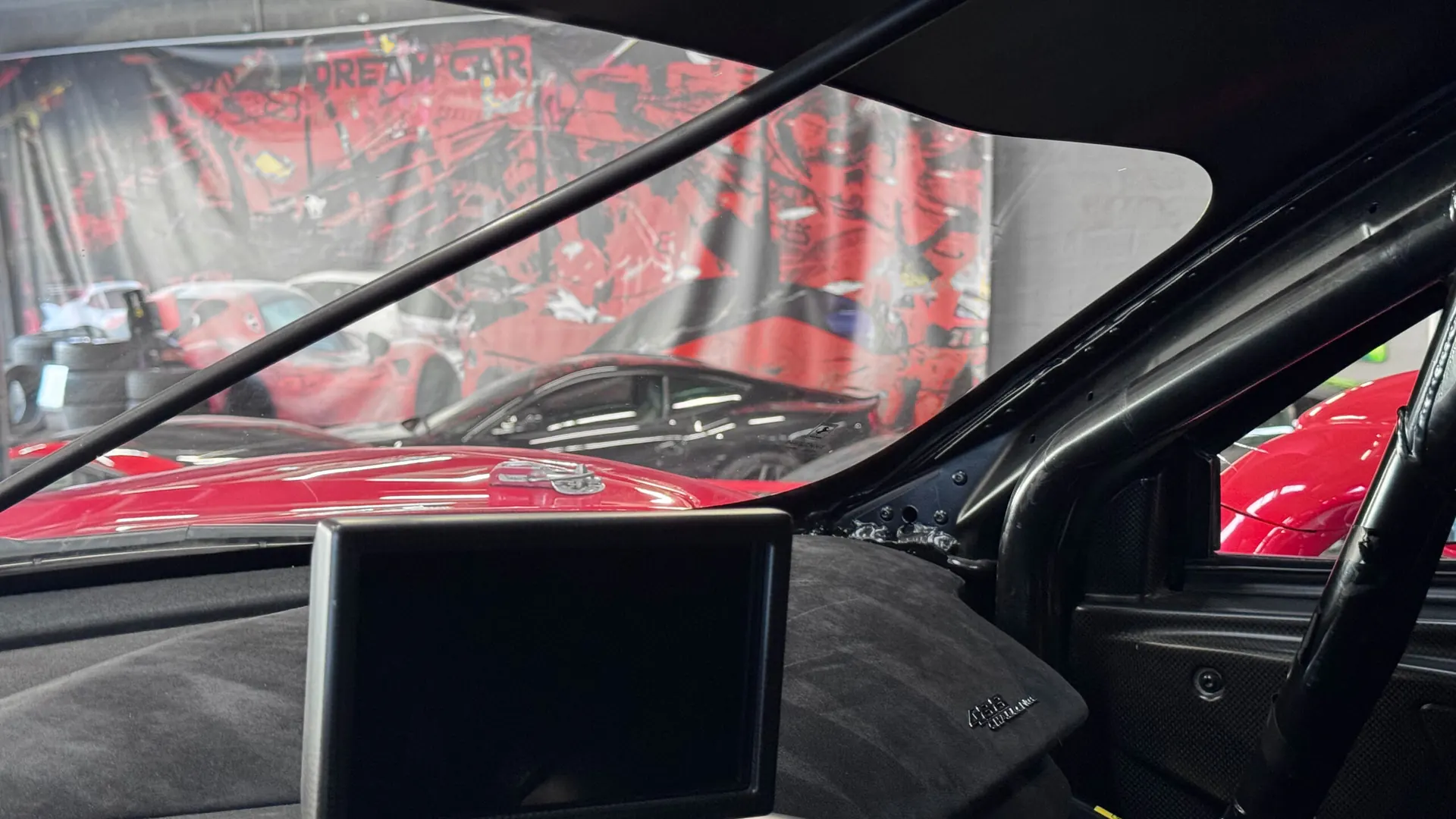 Ferrari 488 — photo 7
