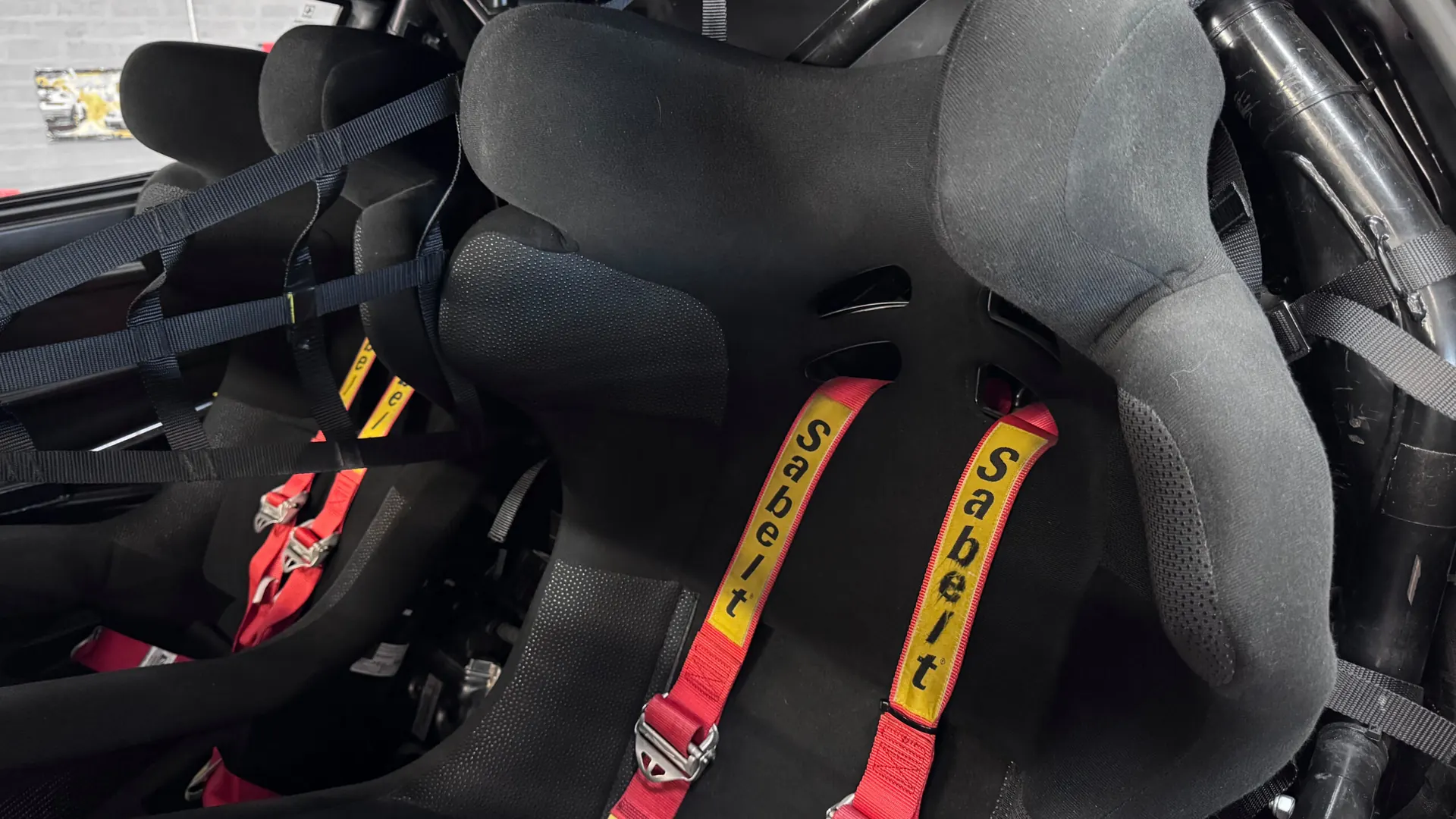 Ferrari 488 — photo 9