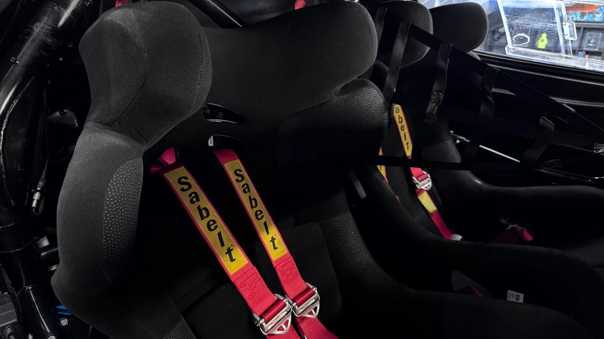Ferrari 488 — photo 10
