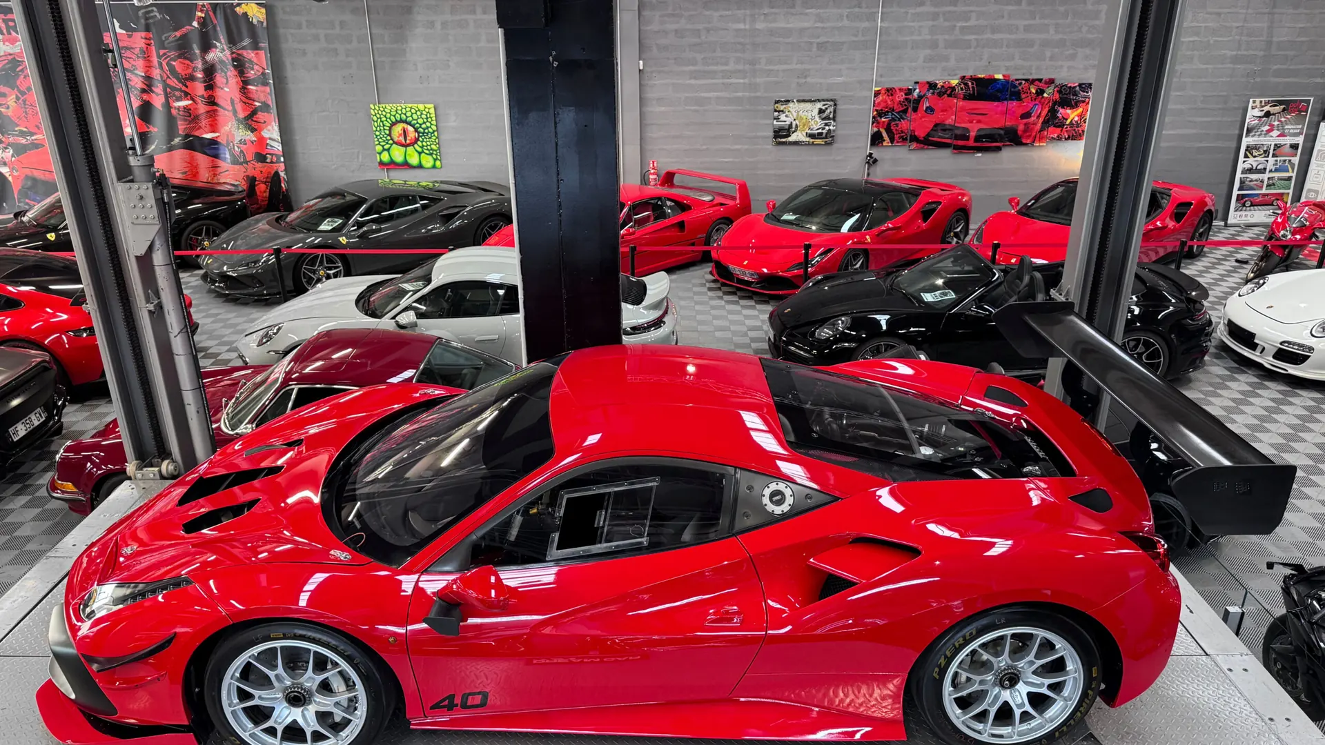 Ferrari 488 — photo 2