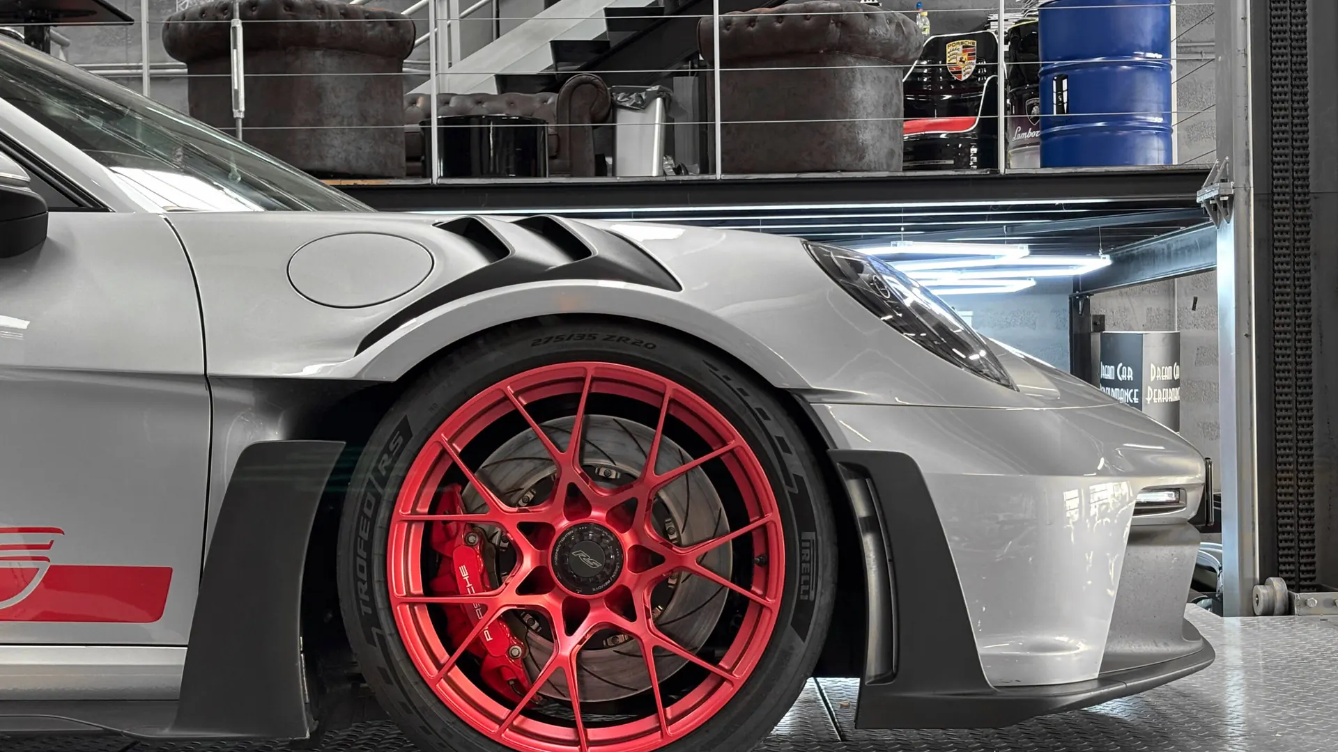 Porsche 992 — photo 11