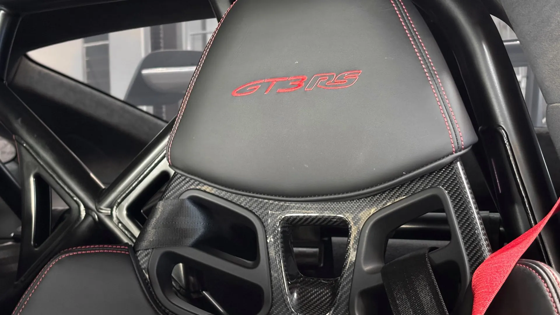 Porsche 992 — photo 14