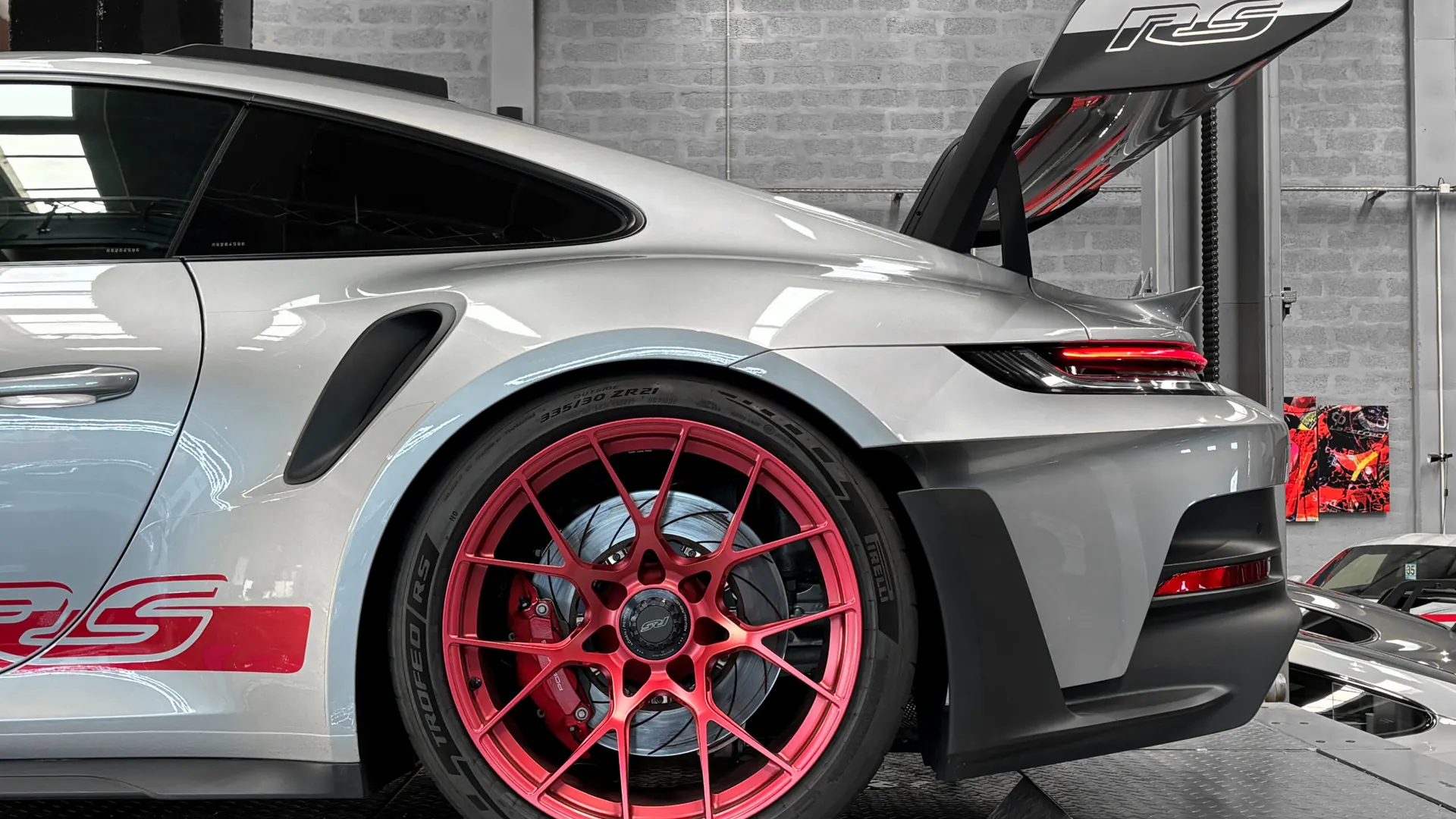 Porsche 992 — photo 16