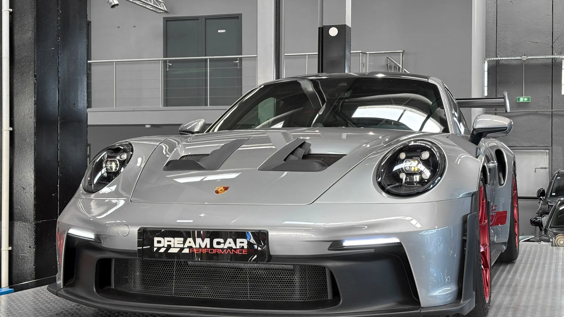 Porsche 992 — photo 9