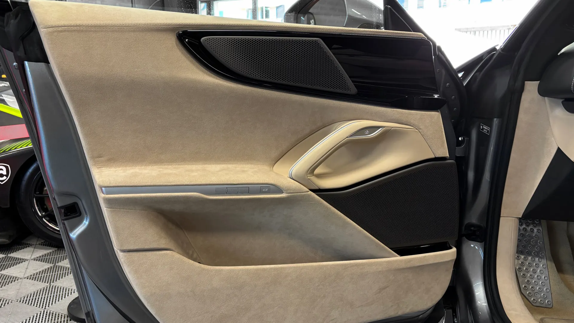 Ferrari PUROSANGUE — photo 19