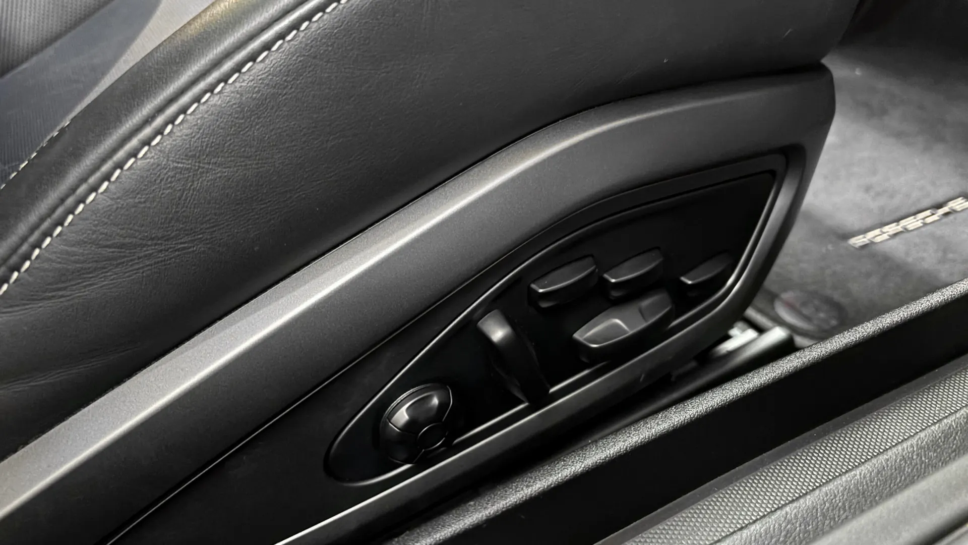 Porsche 992 — photo 43