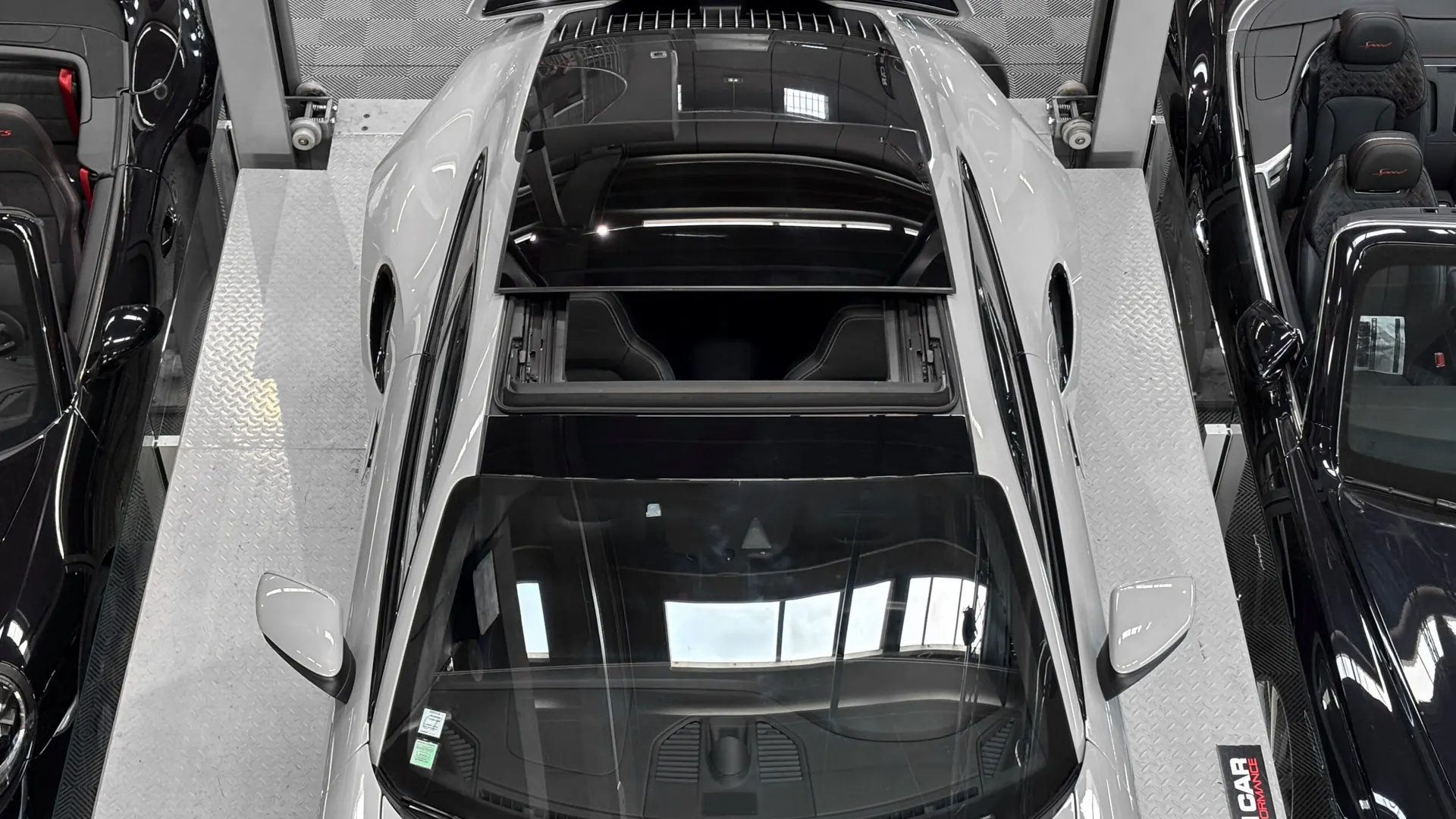 Porsche 992 — photo 7