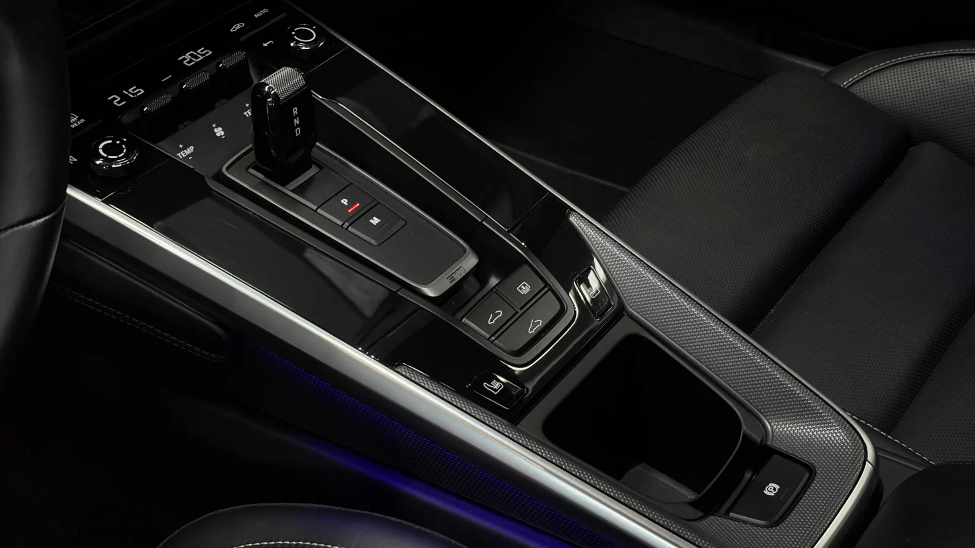 Porsche 992 — photo 24
