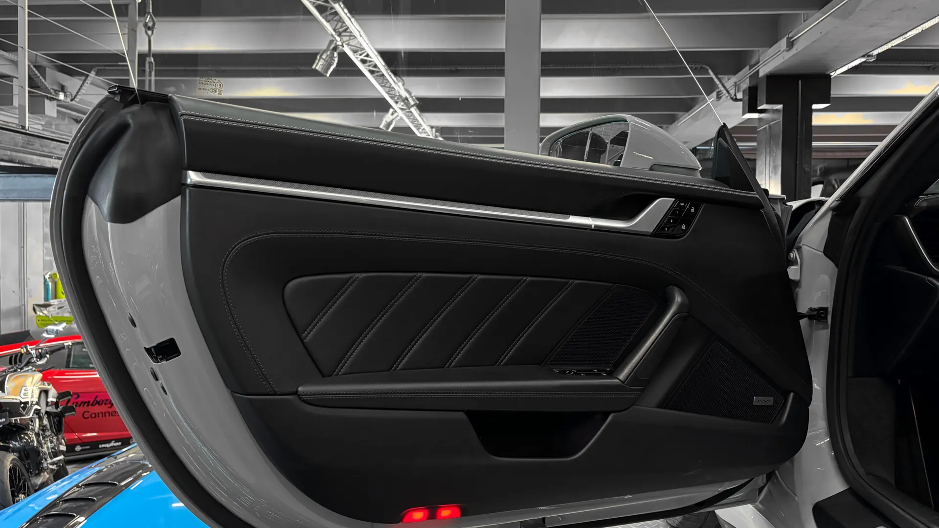 Porsche 992 — photo 22