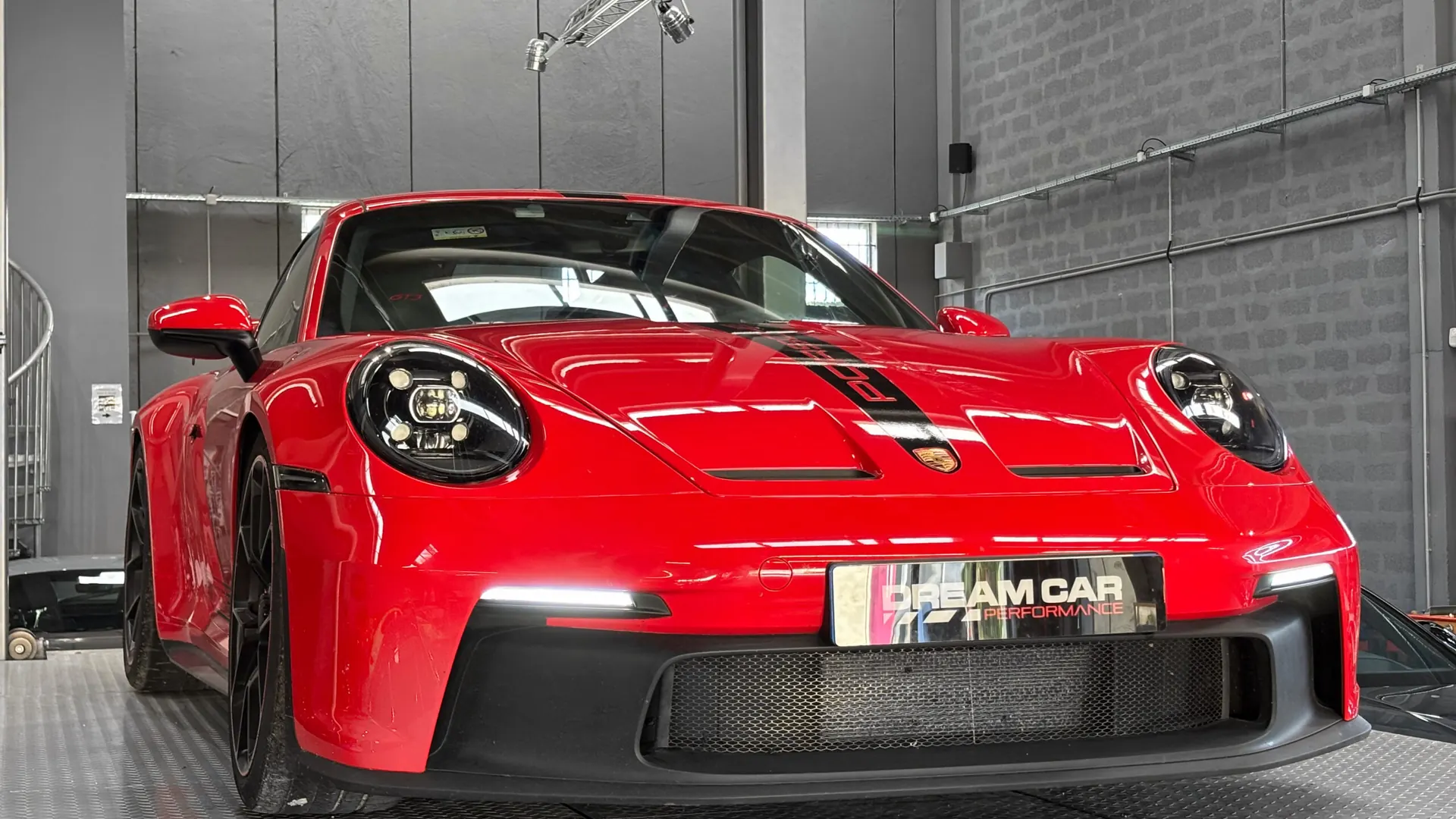 Porsche 911 — photo 11