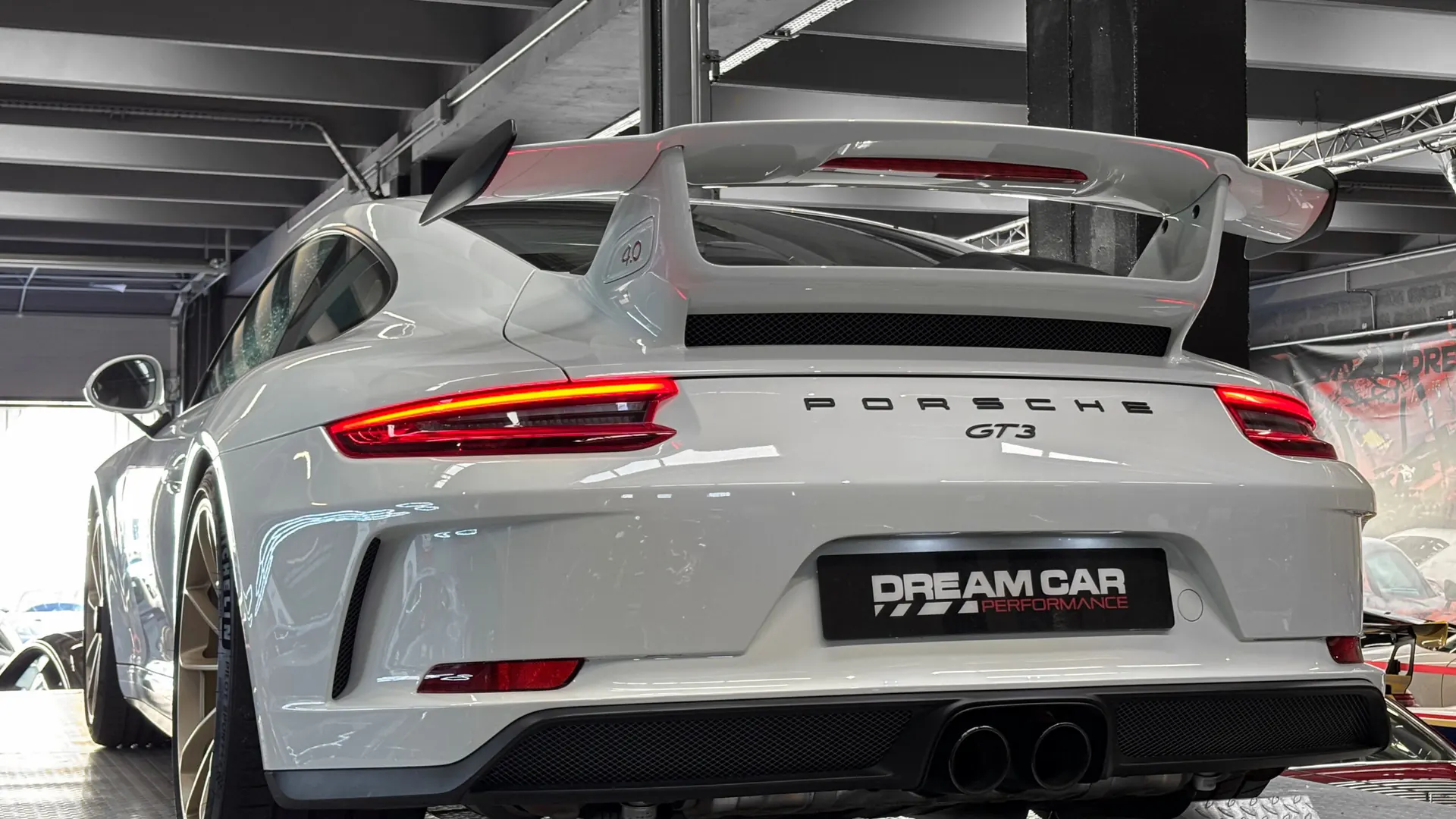 Porsche 991 — photo 12