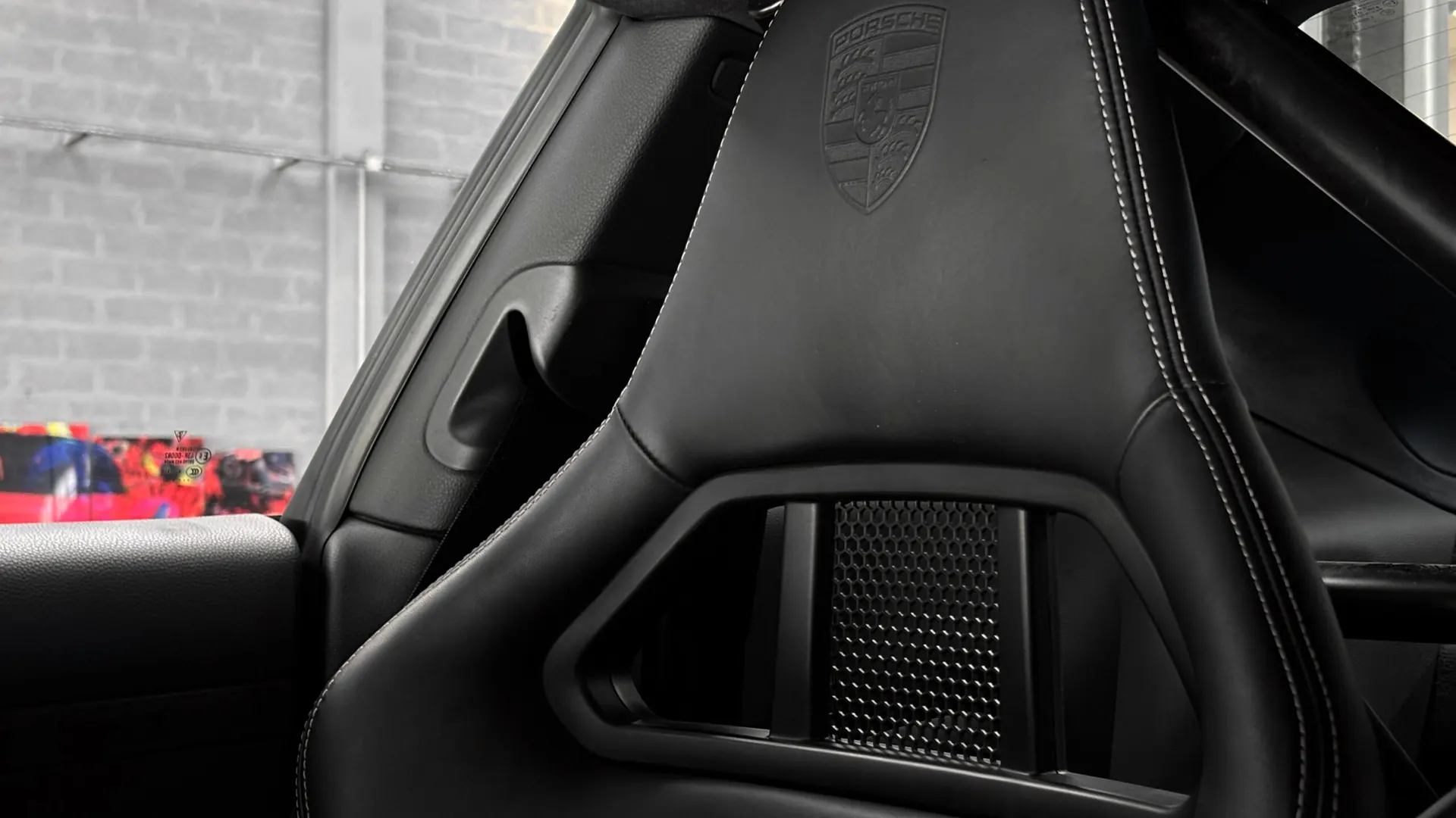 Porsche 991 — photo 34