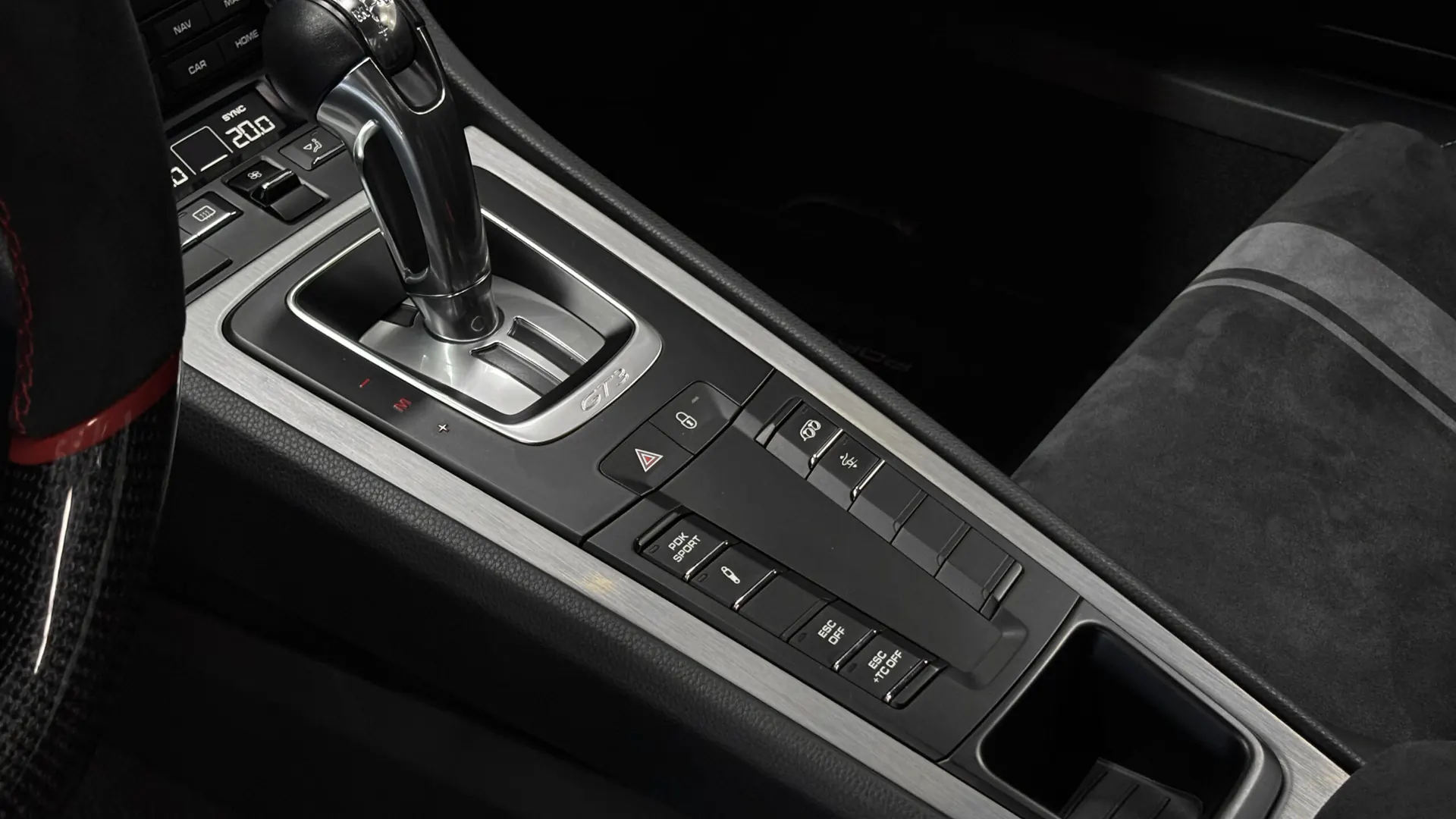 Porsche 991 — photo 22