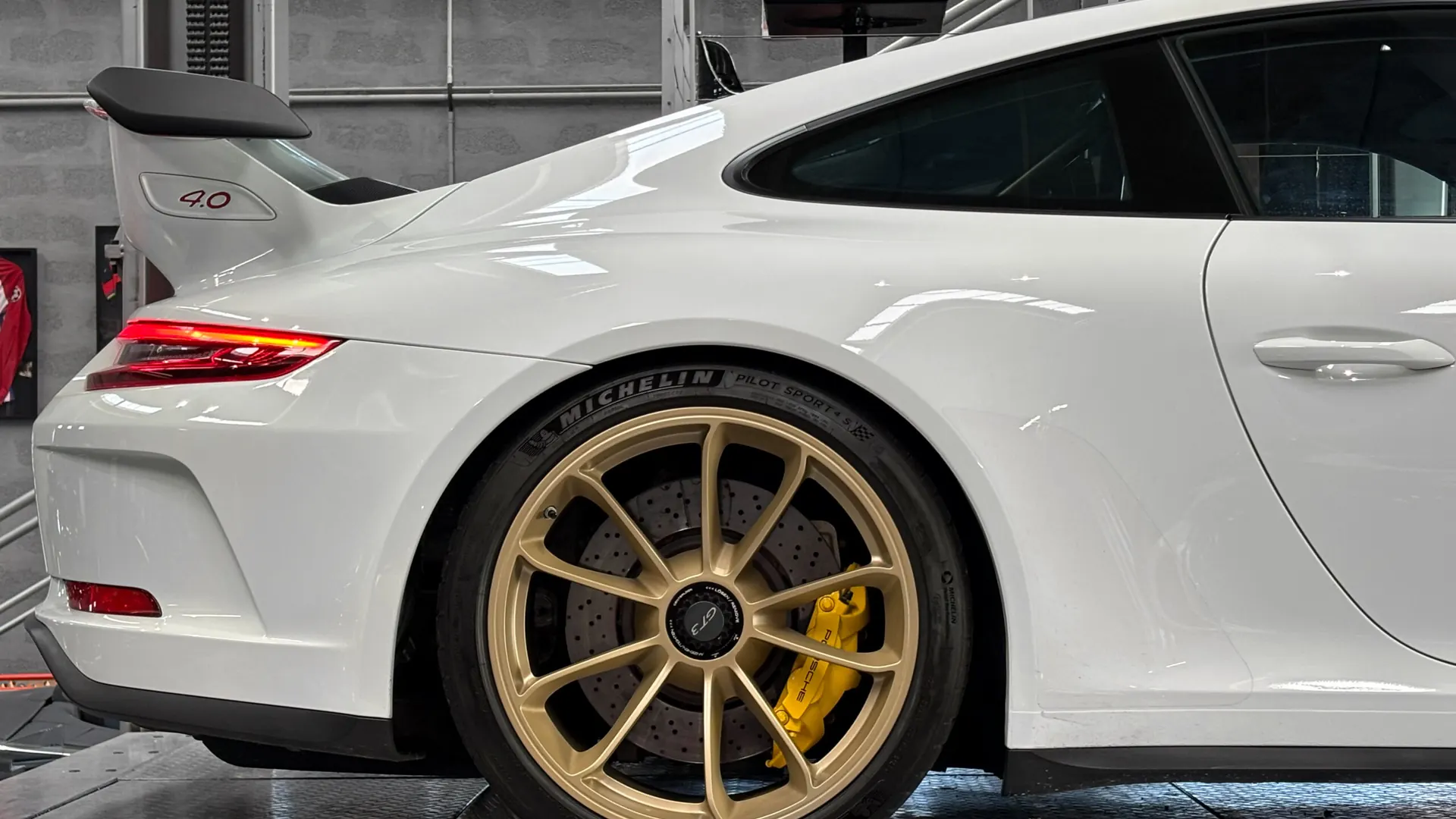Porsche 991 — photo 9