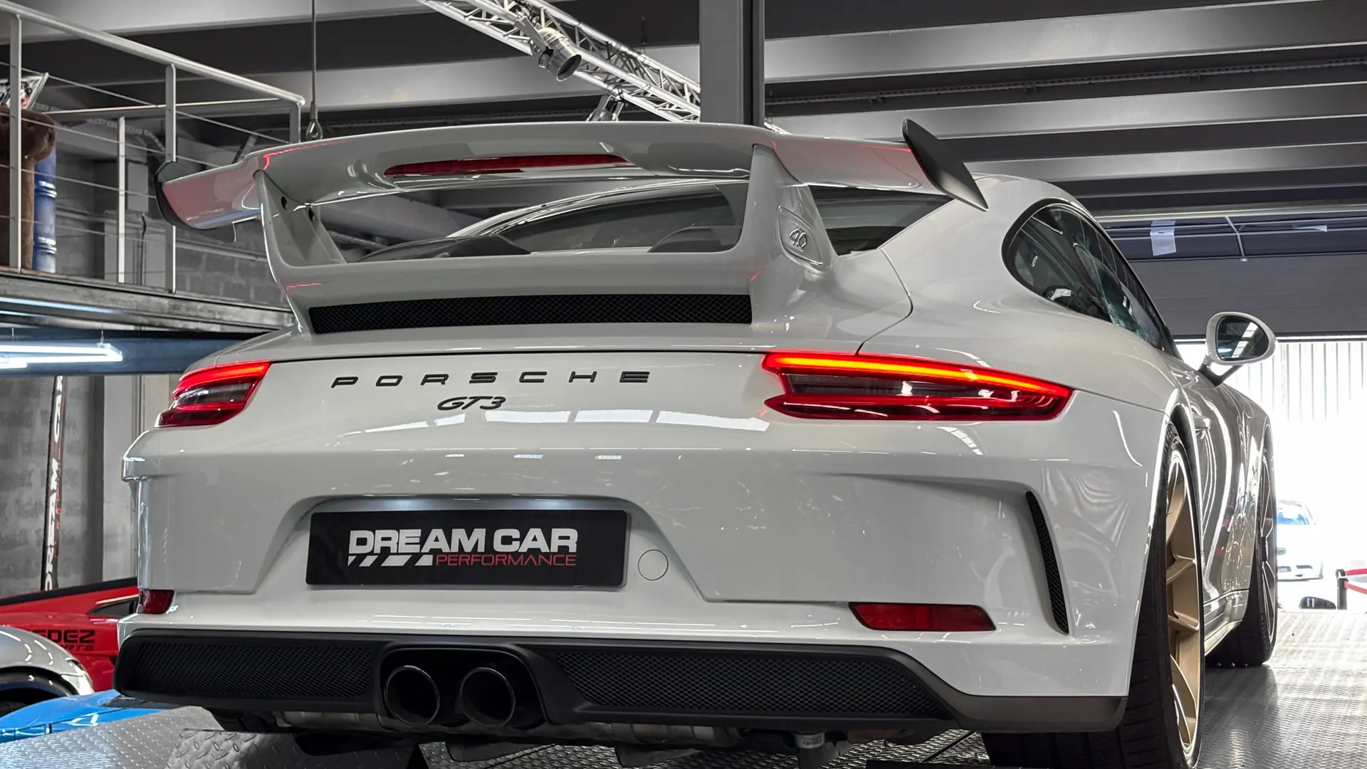 Porsche 991 — photo 10