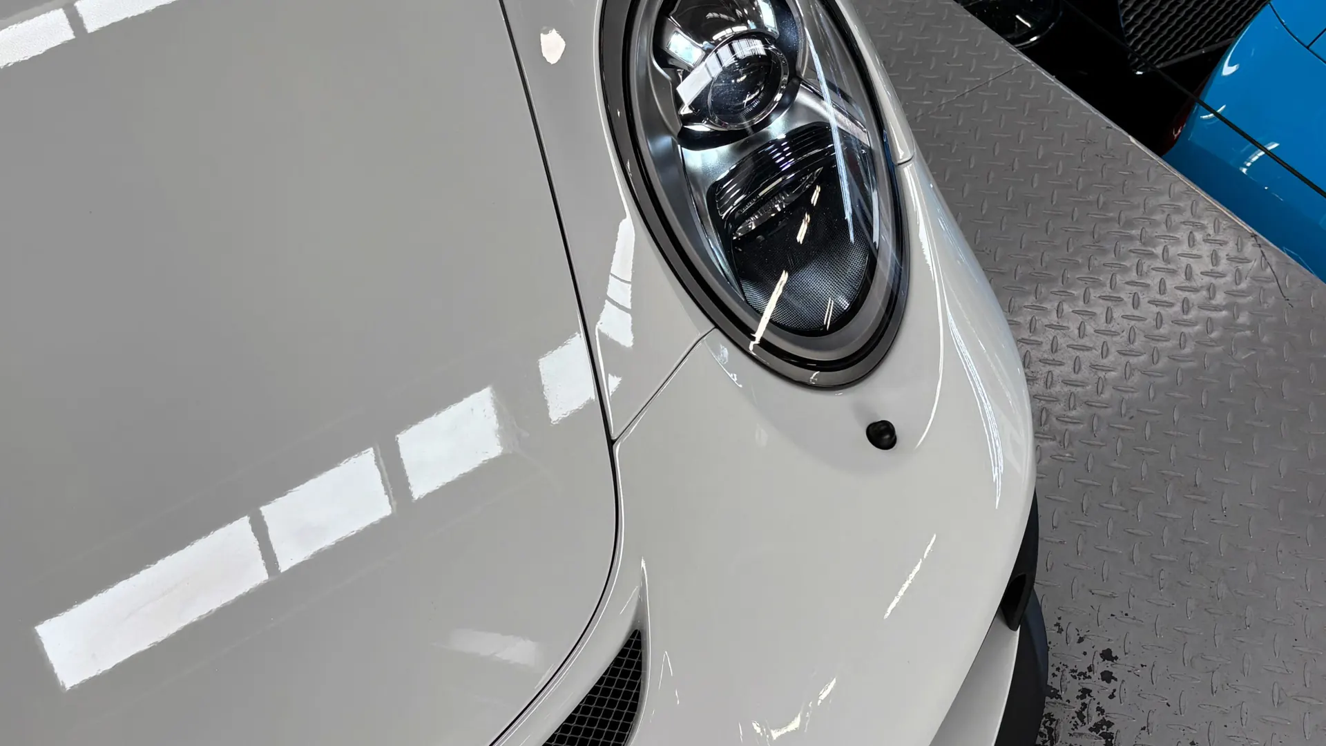 Porsche 991 — photo 17