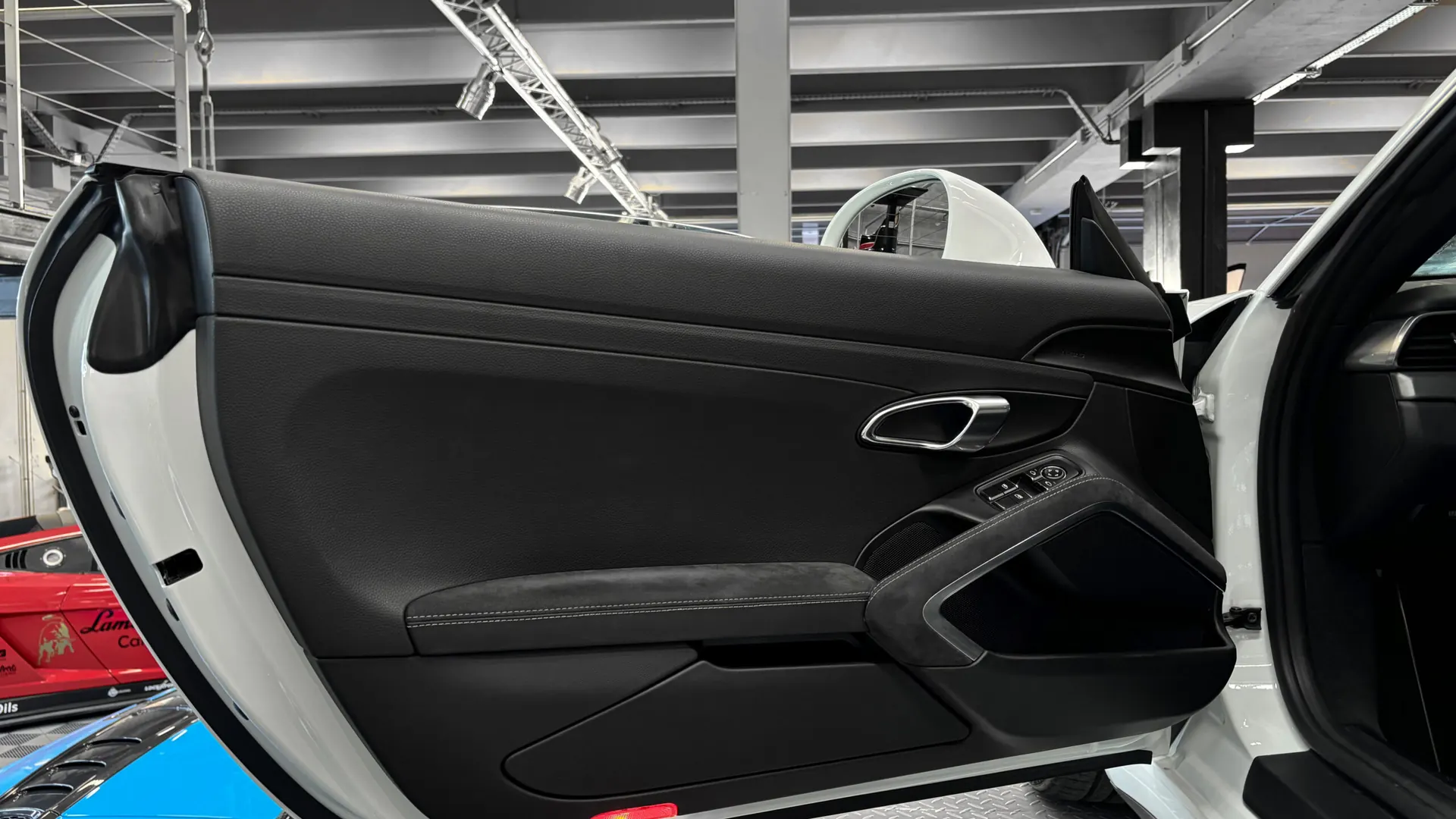Porsche 991 — photo 36