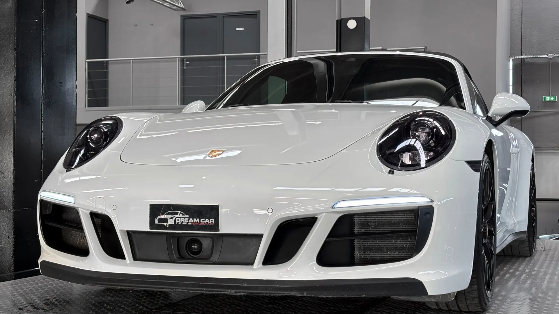 Porsche 991 — photo 9