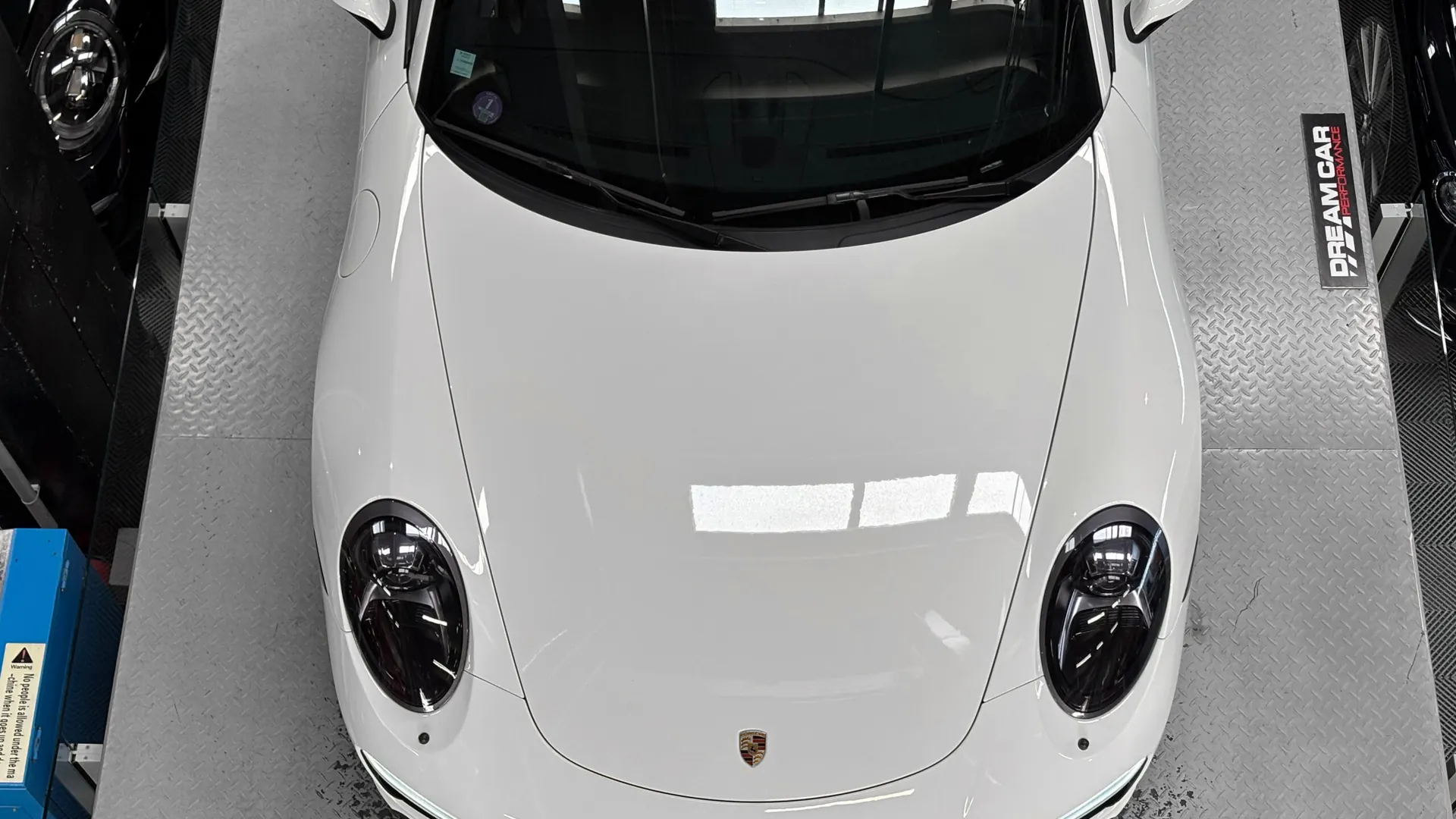 Porsche 991 — photo 21