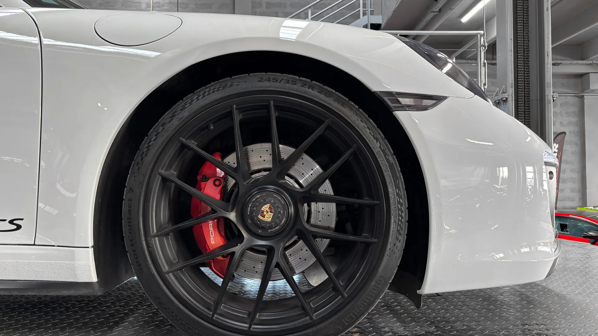 Porsche 991 — photo 20