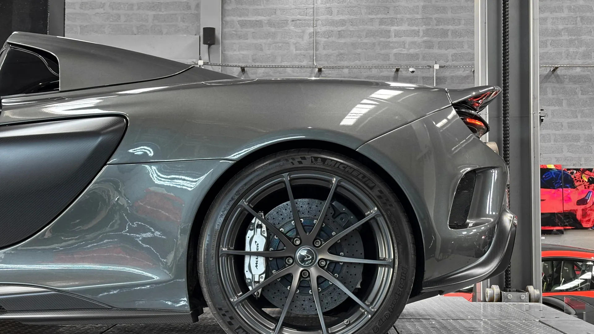 McLaren 675 — photo 48