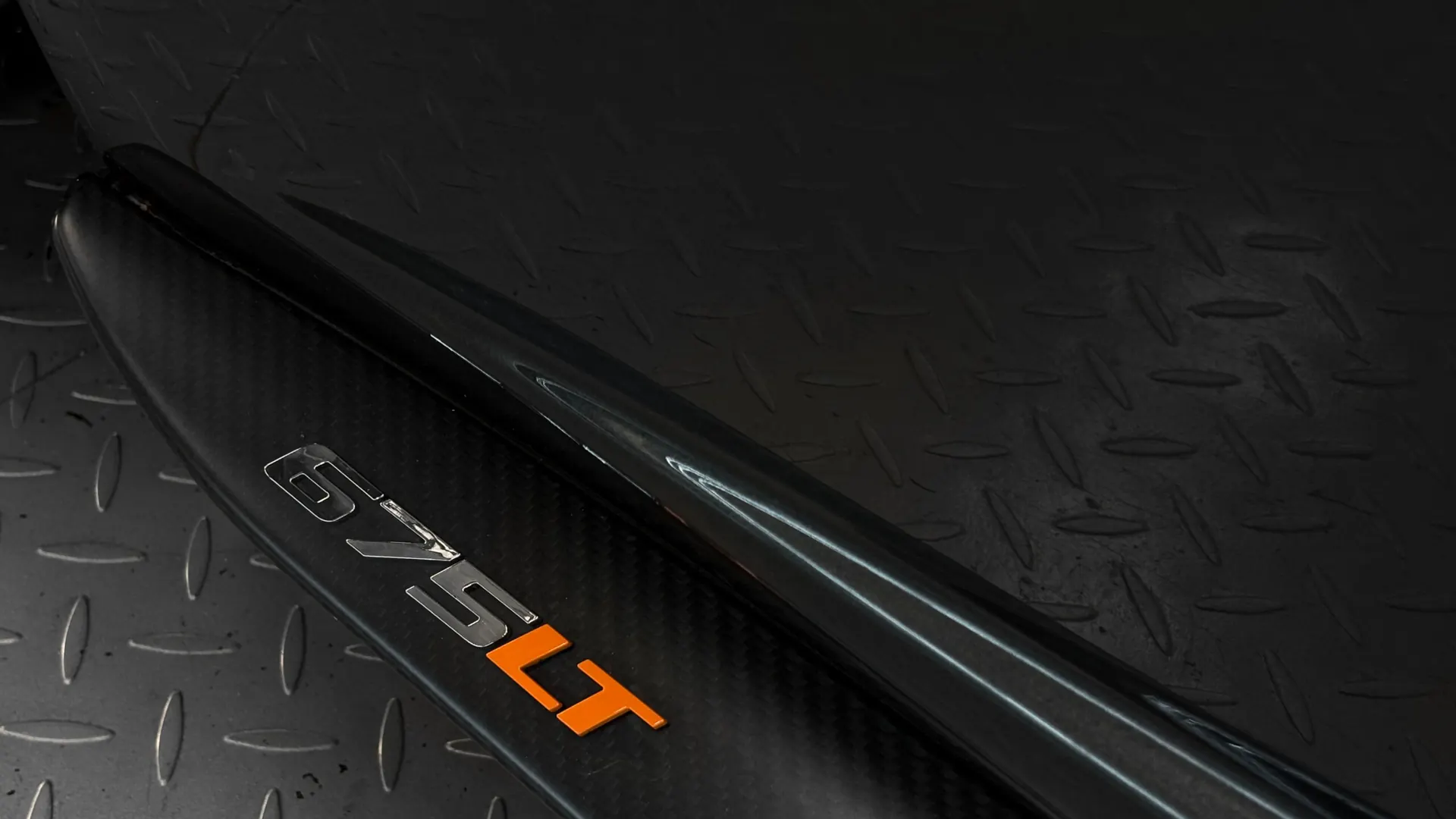 McLaren 675 — photo 28