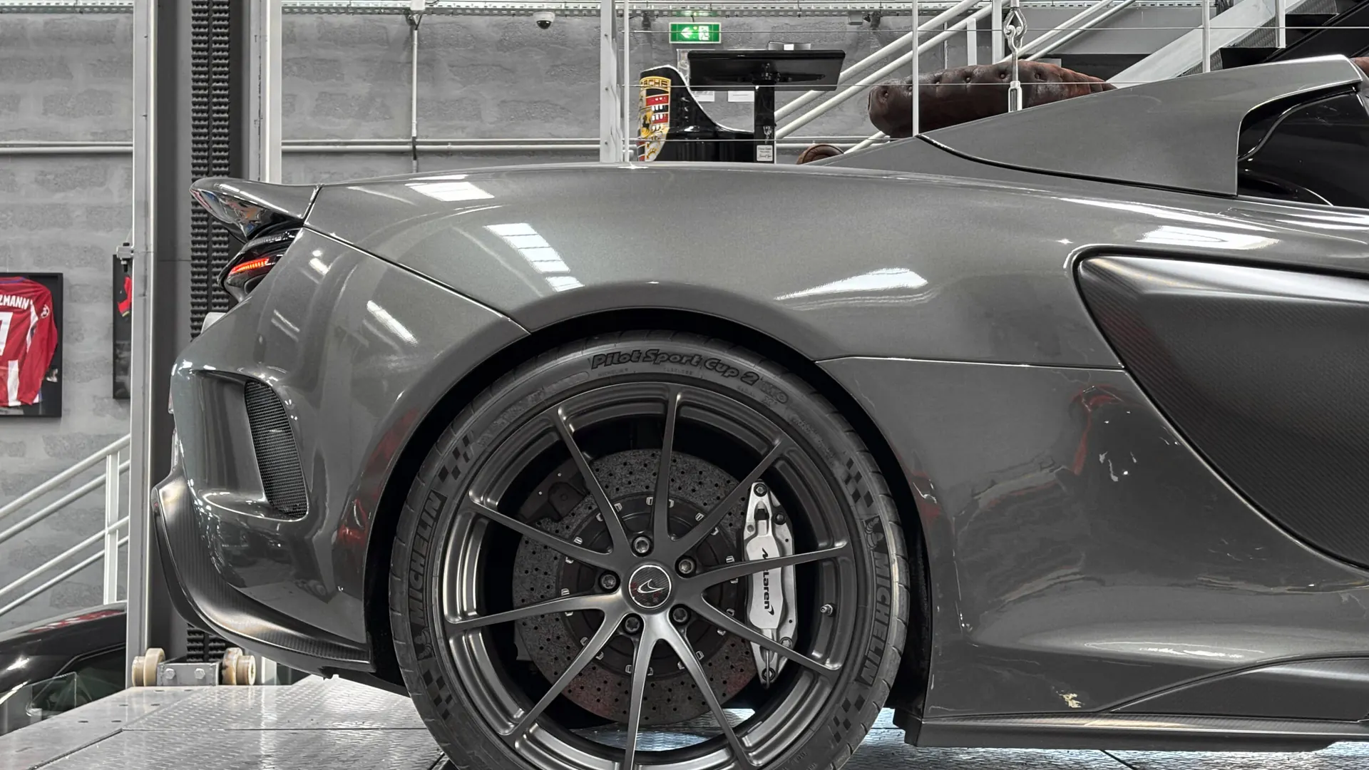 McLaren 675 — photo 46