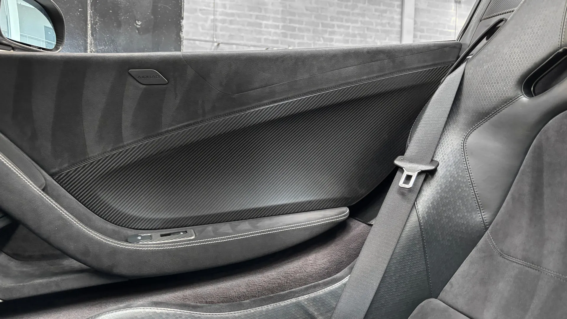 McLaren 675 — photo 41