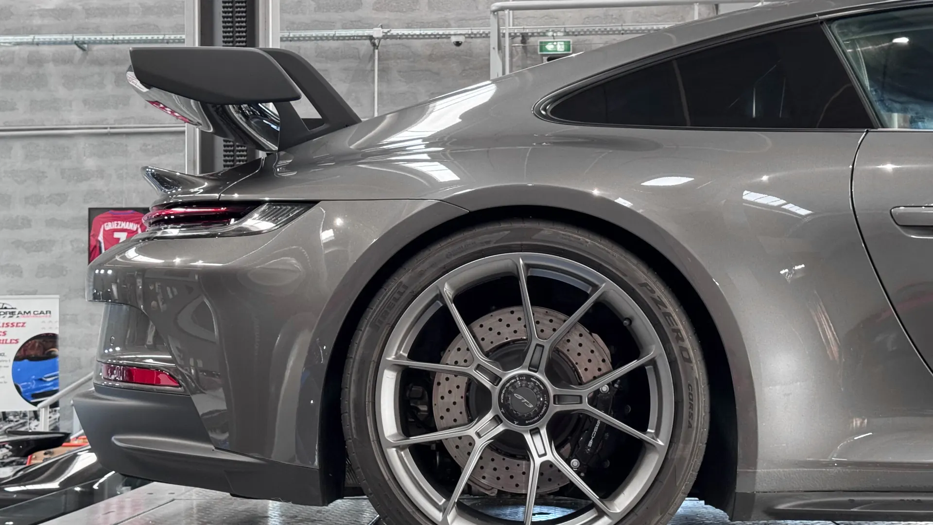 Porsche 992 — photo 35