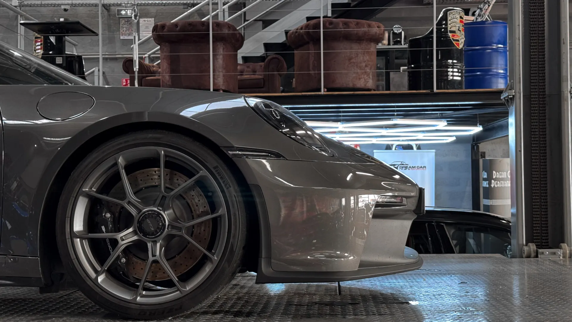 Porsche 992 — photo 30